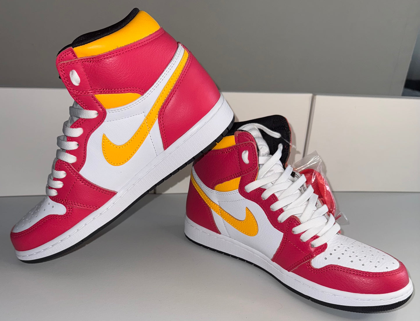 New Air Jordan 1 Retro High OG 9.5W/8M