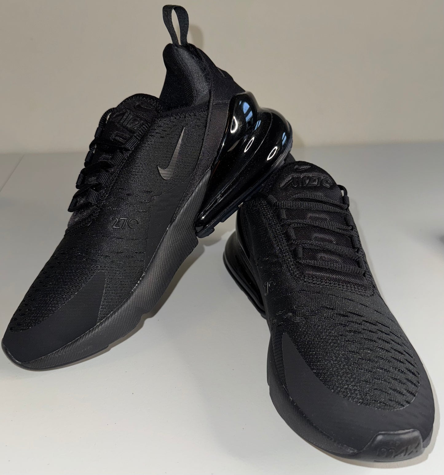 New Air Max 270 “Triple Black” 8.5W/7M